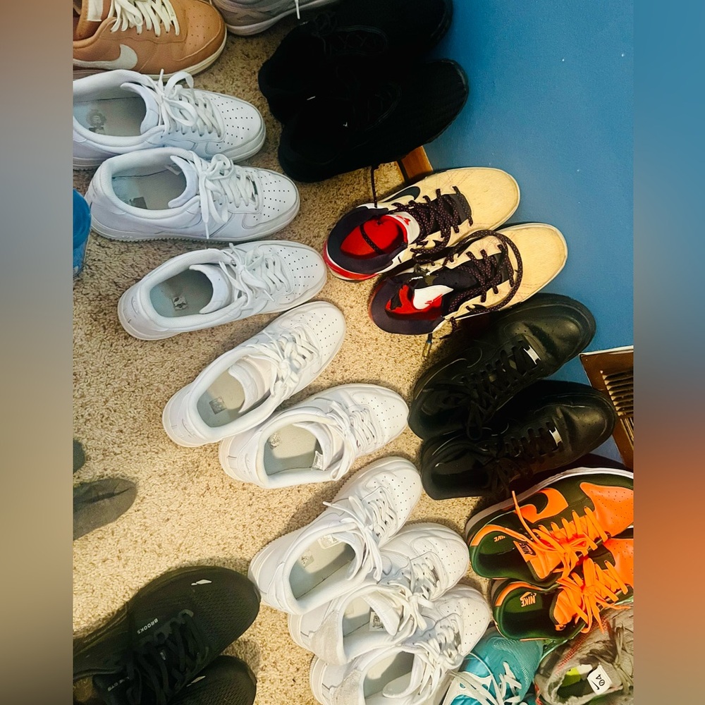 OG AF1’s. All 4 for 100 or 30 Each